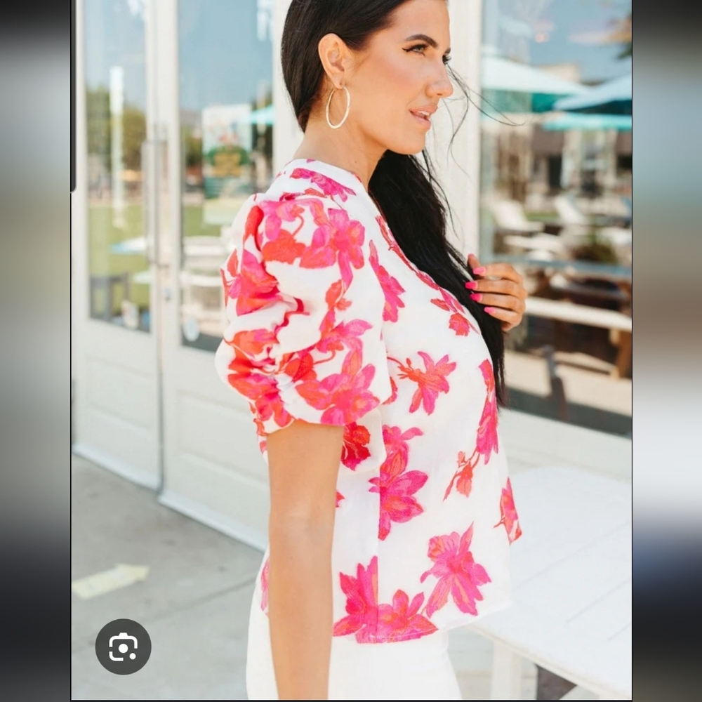 entro White Floral Puff Sleeve Blouse with Pink and Coral Flowers Medium - Picture 10 of 10